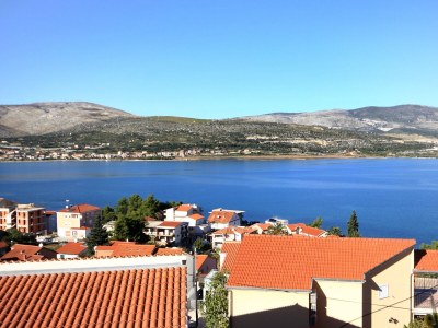 Apartment Three bedroom apartment with balcony and sea view Mastrinka, Čiovo A-9428-a - Outdoor photo 29
