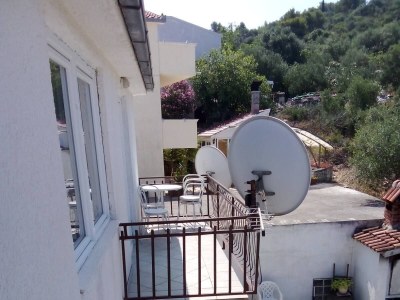 Apartment Three bedroom apartment with balcony and sea view Mastrinka, Čiovo A-9428-a - Outdoor photo 32