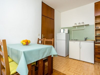 Apartment Two bedroom apartment with balcony Njivice, Krk A-20547-a - Outdoor photo 6