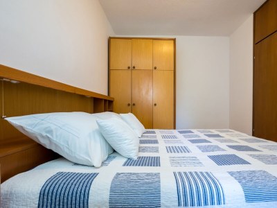 Apartment Two bedroom apartment with balcony Njivice, Krk A-20547-a - Outdoor photo 14