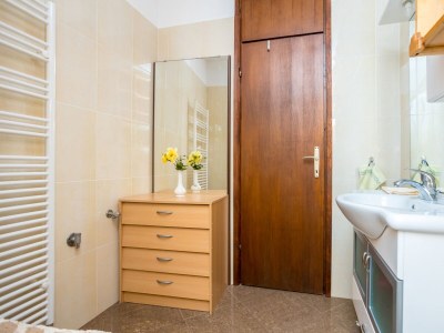 Apartment Two bedroom apartment with balcony Njivice, Krk A-20547-a - Outdoor photo 16