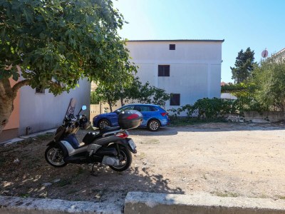 Apartment Two bedroom apartment with terrace and sea view Rogoznica A-24889-a - Outdoor photo 10