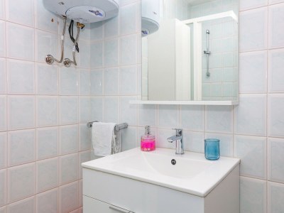 Apartment Two bedroom apartment with terrace and sea view Rogoznica A-24889-a - Outdoor photo 28