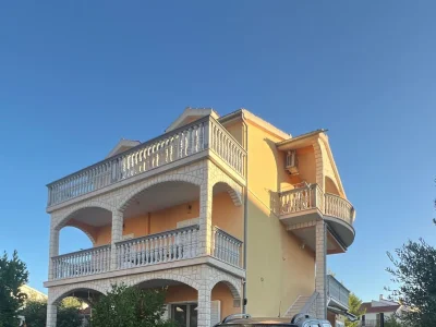 Apartment Two bedroom apartment with terrace Vodice A-24913-a - Outdoor photo 6