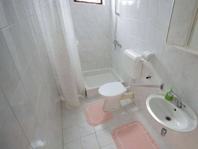 Apartment Three bedroom apartment with terrace and sea view Njivice, Krk A-21859-a - Outdoor photo 15