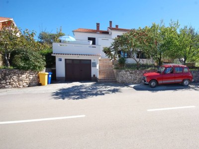 Apartment Two bedroom apartment with terrace Njivice, Krk A-21856-a - Outdoor photo 2