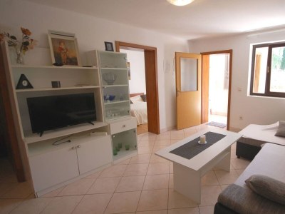 Apartment Two bedroom apartment with terrace Njivice, Krk A-21856-a - Outdoor photo 6