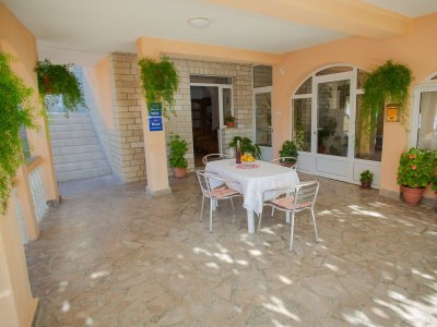 Apartment One bedroom apartment near beach Metajna, Pag A-6522-i - Outdoor photo 24