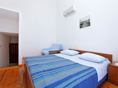 Apartment Studio flat near beach Prižba, Korčula AS-12648-a - Outdoor photo 8