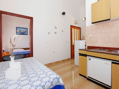 Apartment Studio flat near beach Prižba, Korčula AS-12648-d - Outdoor photo 6
