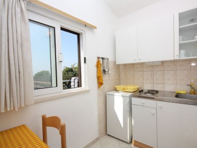 Apartment Two bedroom apartment with balcony and sea view Maslinica, Šolta A-5184-a - Outdoor photo 17