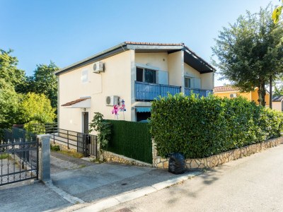 Apartment One bedroom apartment with balcony Njivice, Krk A-20504-a - Outdoor photo 2