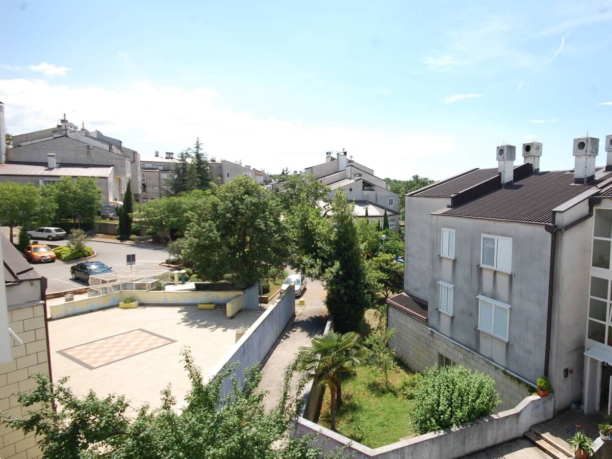 Apartment One bedroom apartment with terrace Njivice, Krk A-21866-a