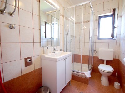 Apartment Studio flat with balcony and sea view Njivice, Krk AS-20505-a - Outdoor photo 11