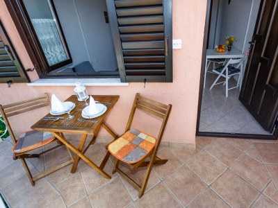 Apartment Studio flat with balcony and sea view Njivice, Krk AS-20505-a - Outdoor photo 14