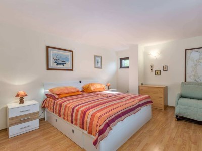 Apartment One bedroom apartment with terrace Njivice, Krk A-21868-a - Outdoor photo 11