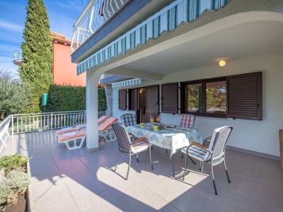 Apartment One bedroom apartment with terrace Njivice, Krk A-21868-a - Outdoor photo 17