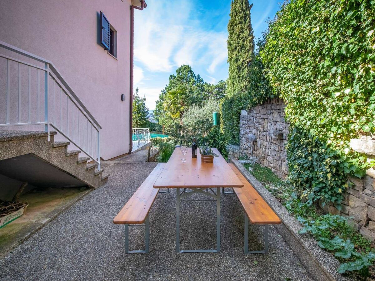 Apartment Two bedroom apartment with terrace and sea view Njivice, Krk A-21868-b - Outdoor photo 3