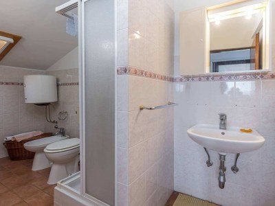 Apartment Two bedroom apartment with terrace and sea view Njivice, Krk A-21868-b - Outdoor photo 20