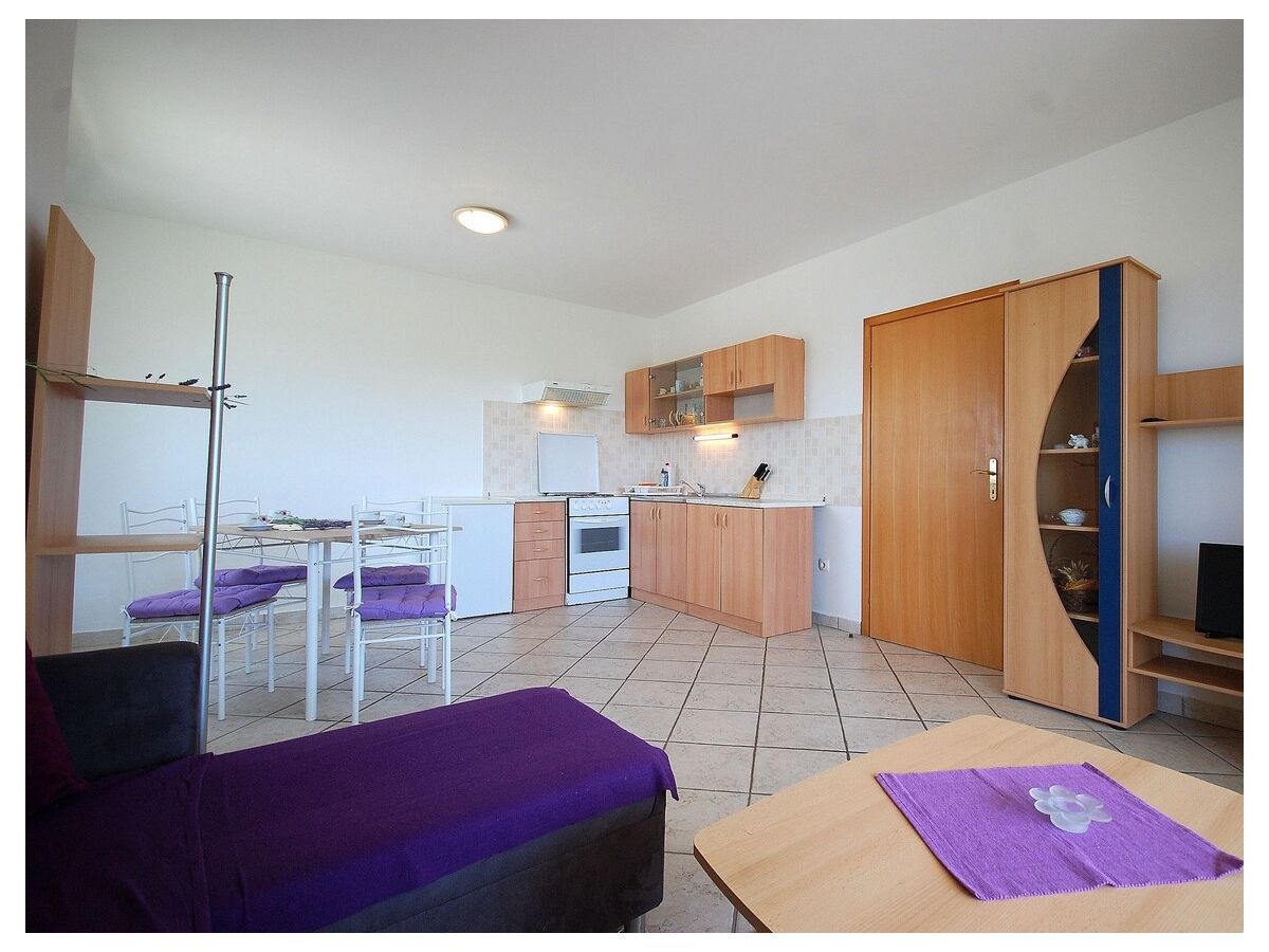 Apartment One bedroom apartment with balcony and sea view Kremenići, Krk A-22269-a - Outdoor photo 2