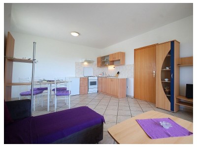 Apartment One bedroom apartment with balcony and sea view Kremenići, Krk A-22269-a - Outdoor photo 2