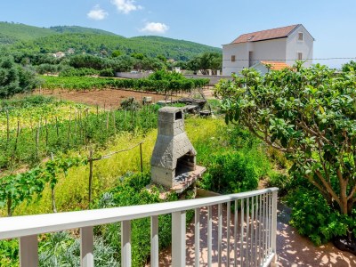 Apartment Two bedroom apartment near beach Prižba, Korčula A-4479-a - Outdoor photo 8