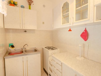 Apartment Two bedroom apartment near beach Prižba, Korčula A-4479-a - Outdoor photo 11