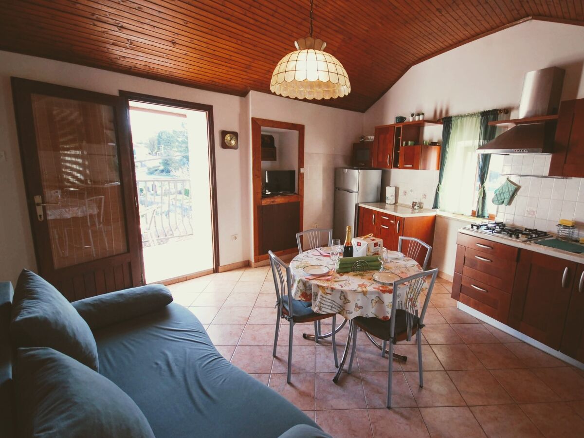 Apartment One bedroom apartment with balcony and sea view Vantačići, Krk A-20659-a - Outdoor photo 3