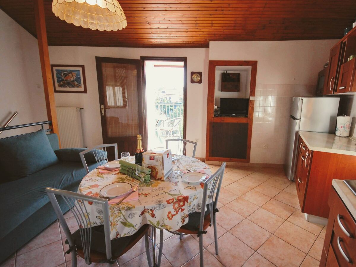 Apartment One bedroom apartment with balcony and sea view Vantačići, Krk A-20659-a - Outdoor photo 4