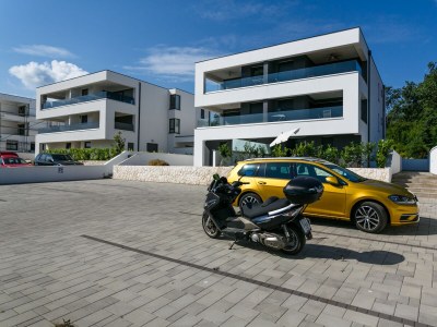 Apartment Two bedroom apartment with terrace Vantačići, Krk A-20707-a - Outdoor photo 3