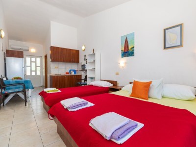 Apartment Studio flat with balcony and sea view Duće, Omiš AS-13694-b - Outdoor photo 17