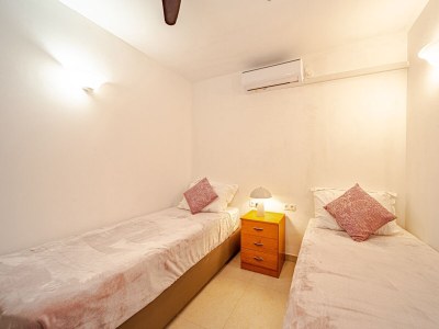 Apartment Two bedroom apartment near beach Kneža, Korčula A-168-b - Outdoor photo 23