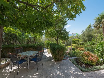 Apartment Two bedroom apartment with terrace Brela, Makarska A-20186-a - Outdoor photo 22