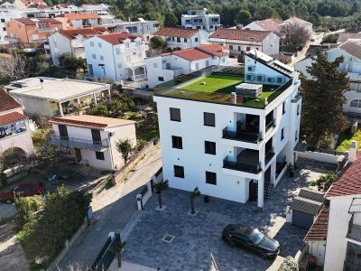 Apartment Two bedroom apartment near beach Srima - Vodice, Vodice A-24956-a - Outdoor photo 3