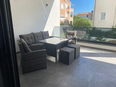 Apartment Two bedroom apartment near beach Srima - Vodice, Vodice A-24956-a - Outdoor photo 17