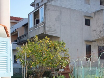 Apartment One bedroom apartment with balcony and sea view Slatine, Čiovo A-5999-a - Outdoor photo 9