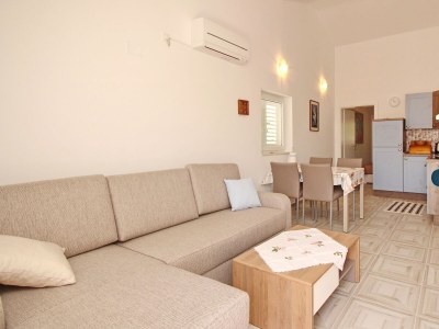 Apartment Apartments with parking space Baška, Krk - 22700 - Outdoor photo 4