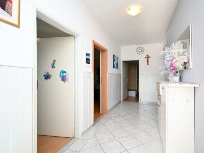 Apartment Two bedroom apartment with terrace Bibinje, Zadar A-18066-b - Outdoor photo 16