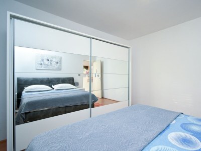 Apartment Two bedroom apartment with terrace Bibinje, Zadar A-18066-b - Outdoor photo 27