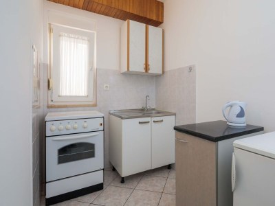 Apartment One bedroom apartment with balcony and sea view Duće, Omiš A-18155-a - Outdoor photo 8