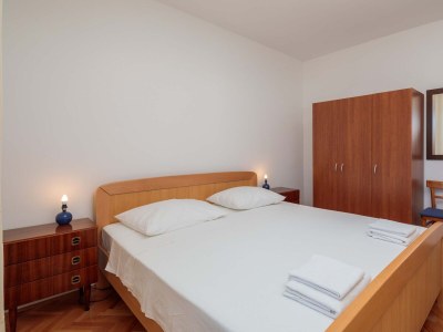 Apartment One bedroom apartment with balcony and sea view Duće, Omiš A-18155-a - Outdoor photo 9