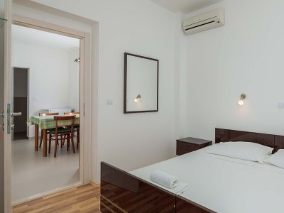 Apartment Two bedroom apartment with terrace and sea view Duće, Omiš A-18155-b - Outdoor photo 11