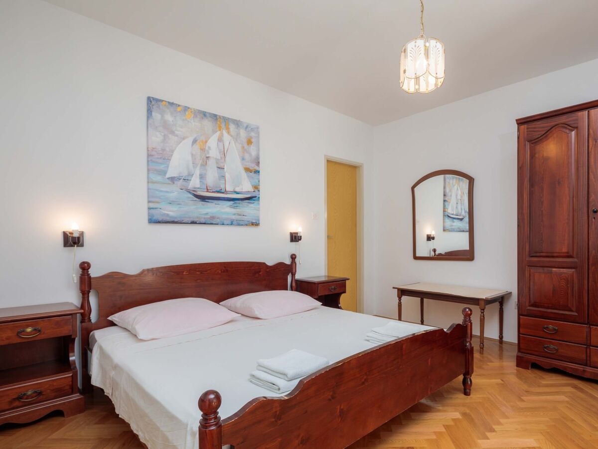 Apartment Two bedroom apartment with terrace and sea view Duće, Omiš A-18155-d