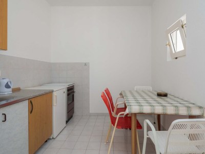 Apartment Two bedroom apartment with terrace and sea view Duće, Omiš A-18155-d - Outdoor photo 6