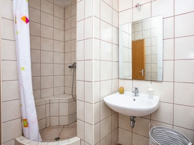 Apartment One bedroom apartment with balcony Pirovac, Šibenik A-22567-a - Outdoor photo 31