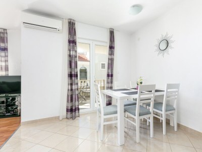 Apartment Apartments with swimming pool Seget Vranjica, Trogir - 24447 - Outdoor photo 35