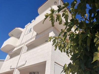 Apartment One bedroom apartment with terrace and sea view Rogoznica A-12995-b - Outdoor photo 8