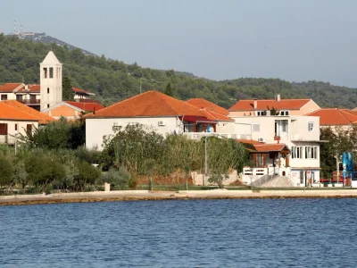 Apartment Two bedroom apartment near beach Mrljane, Pašman A-319-a in Neviđane - Apartment