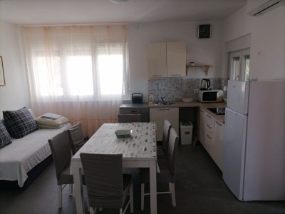 Apartment Two bedroom apartment with terrace Jezera, Murter A-24139-a - Outdoor photo 8