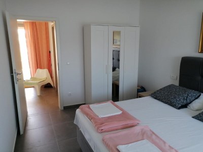 Apartment Two bedroom apartment with terrace Jezera, Murter A-24139-a - Outdoor photo 10